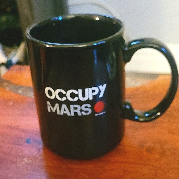Occupy Mars SpaceX Mug - Picture 3 of 3